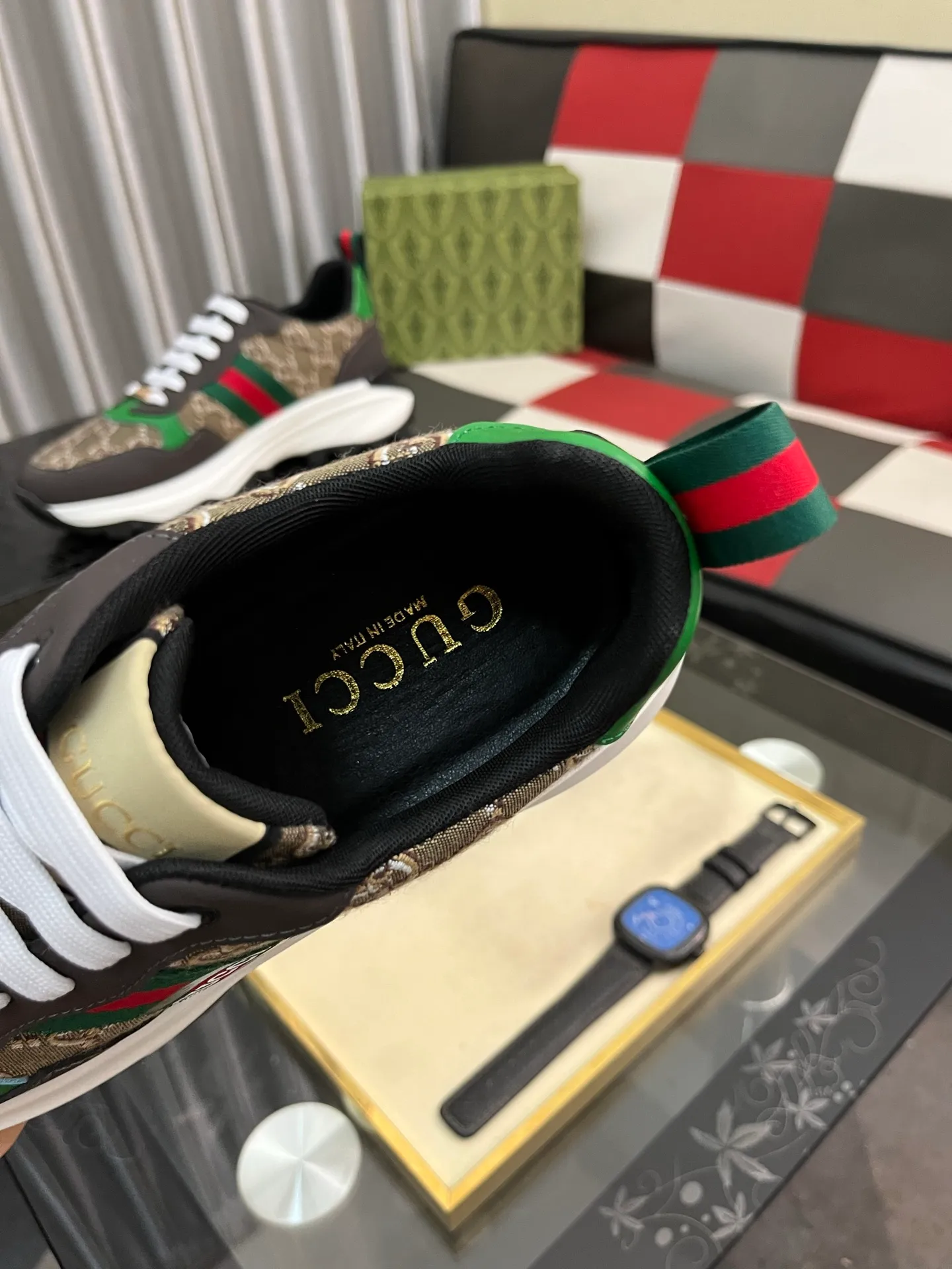 Men's shoes 💰458⌚️⌚️ Gucci •Gucci original quality. ~ Unique modern style sneakers. 🏃A must-have casual shoe for trendy men😍😍 Original brand imported from Italy, imported original leather, sheep lining (refuses to discolor and grind feet) Sole: Original sole provided by the original factory, French lazy style design ⚠️Fit to the feet, original quality attached, super comfortable original sole, code number: 38-444️⃣Colors available